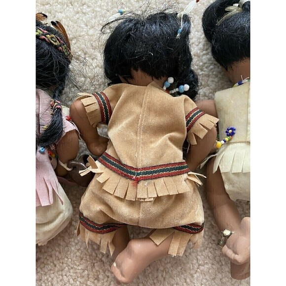 Lot 3x Native American Porcelain Girl Dolls Dressed Kachina Inuit Maiden Vintage - Picture 10 of 11